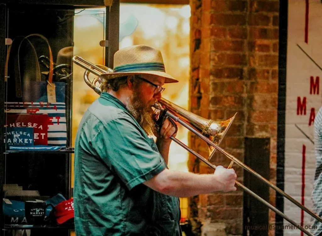Why the trombone is a special instrument, because it can do a glissando