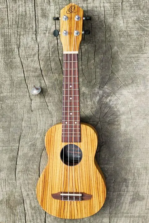 Soprano Ukulele in Soprano vs Concert Ukulele Key Differences
