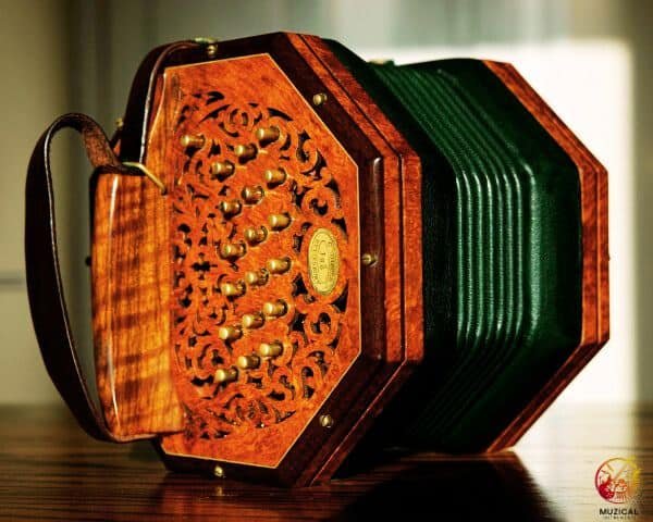 Anglo Concertina
