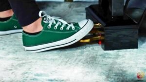 Common Sustain Pedal Mistakes