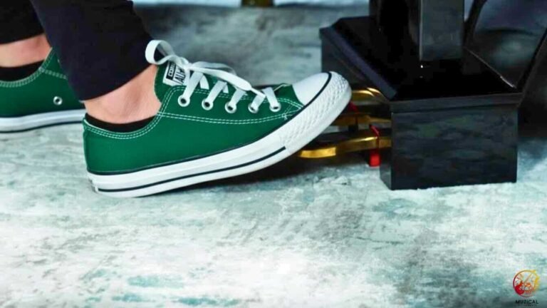 Common Sustain Pedal Mistakes